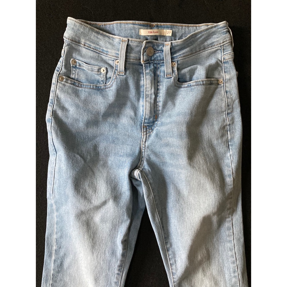 Levi's 726 Flare Jeans Light Wash High Rise Denim Womens Size 27 L34 Tall
